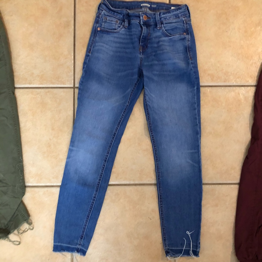 Old navy blue skinny jeans